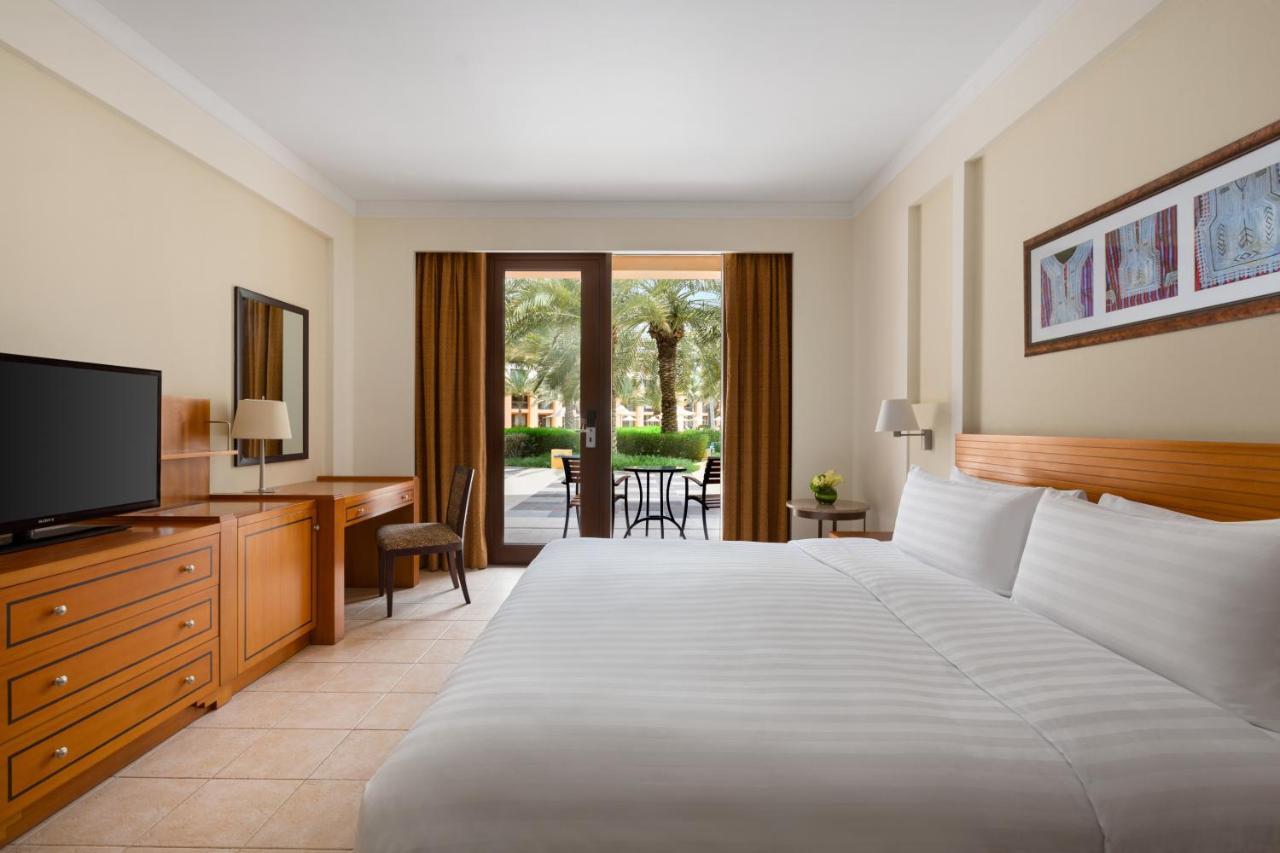 Shangri-la Barr Al Jissah, 5* Muscat