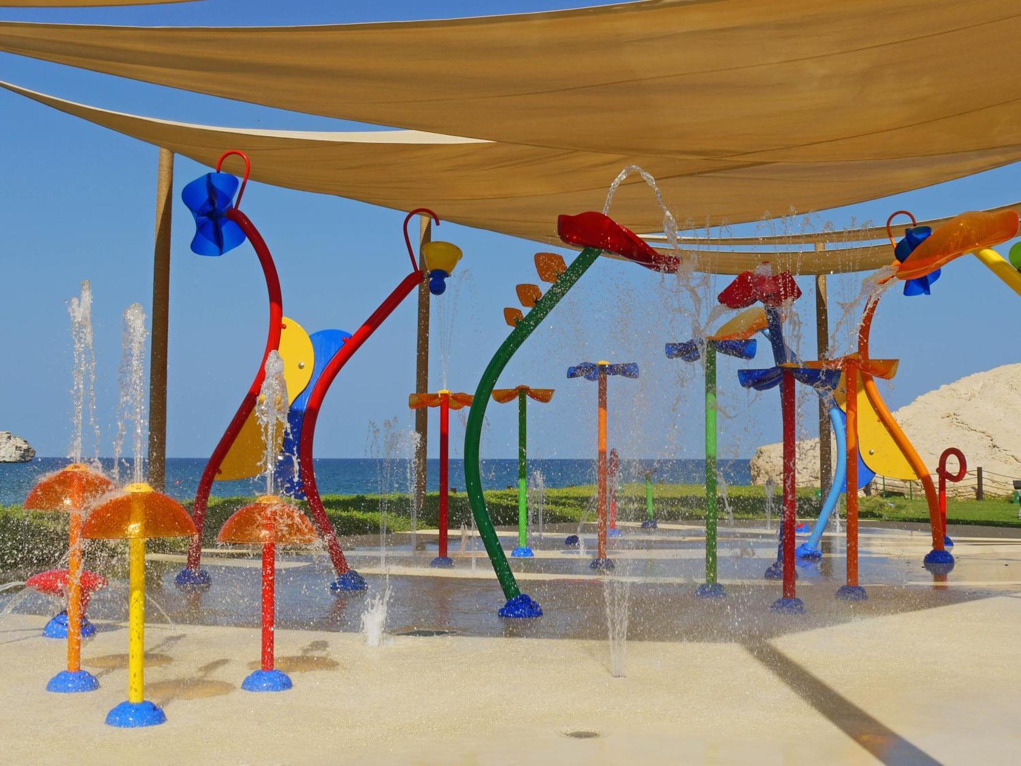 Station touristique Shangri-la Barr Al Jissah, 5*